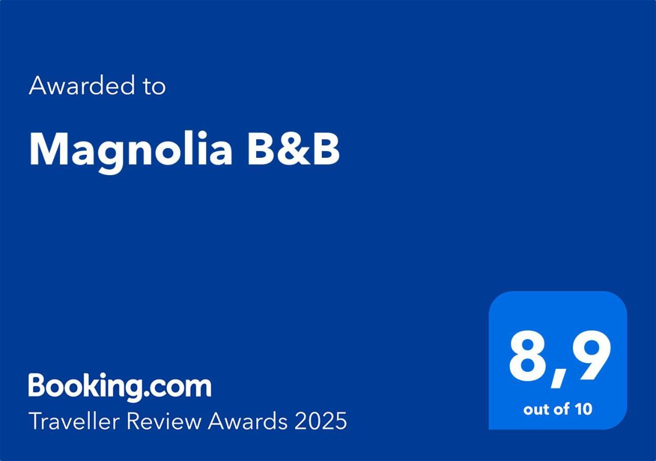 Magnolia B&B Granby Bagian luar foto