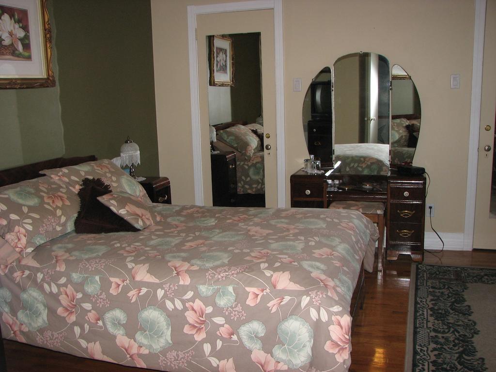 Magnolia B&B Granby Ruang foto