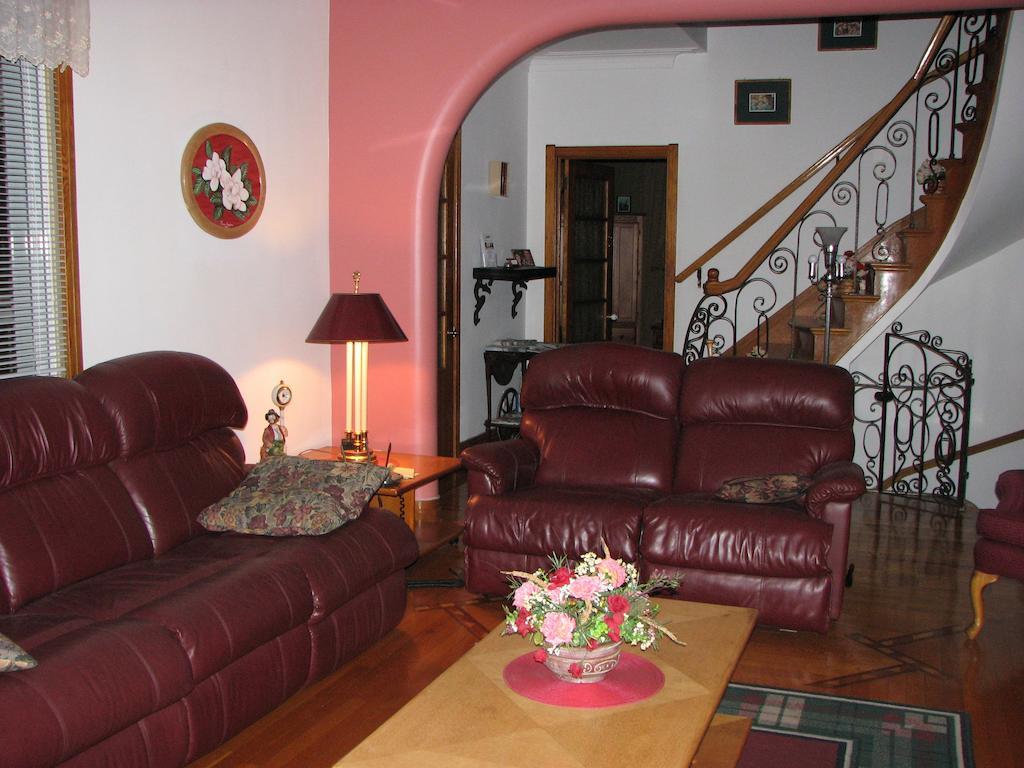 Magnolia B&B Granby Bagian luar foto