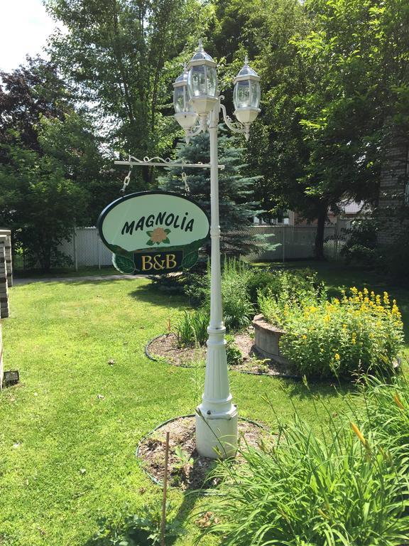 Magnolia B&B Granby Bagian luar foto
