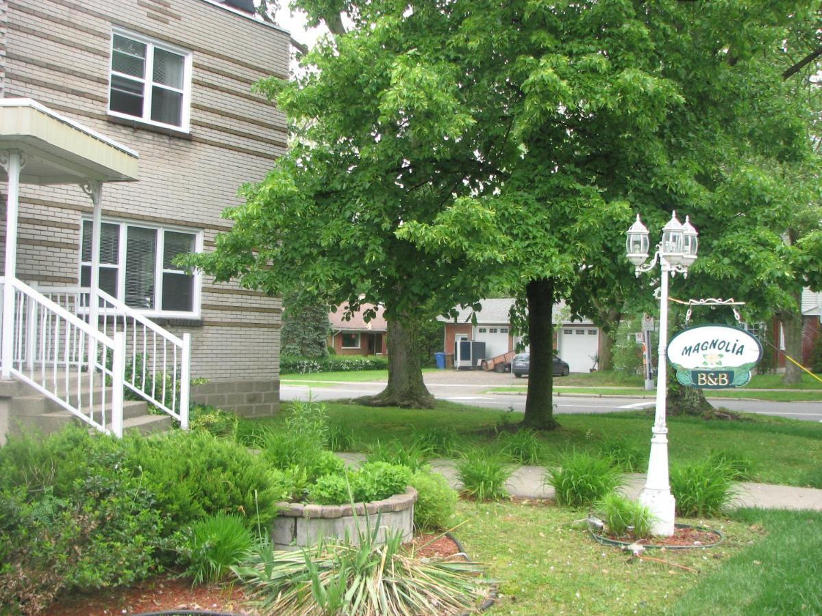 Magnolia B&B Granby Bagian luar foto