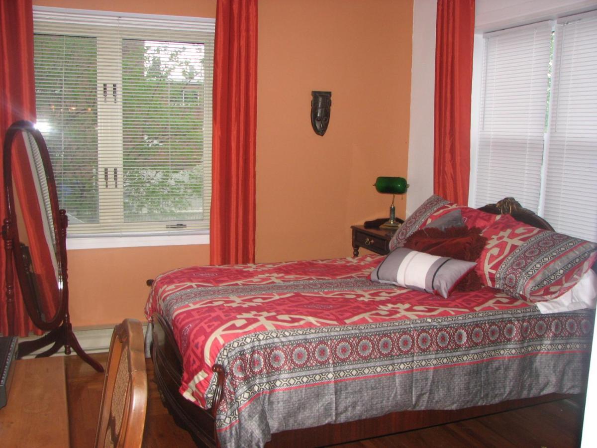 Magnolia B&B Granby Bagian luar foto