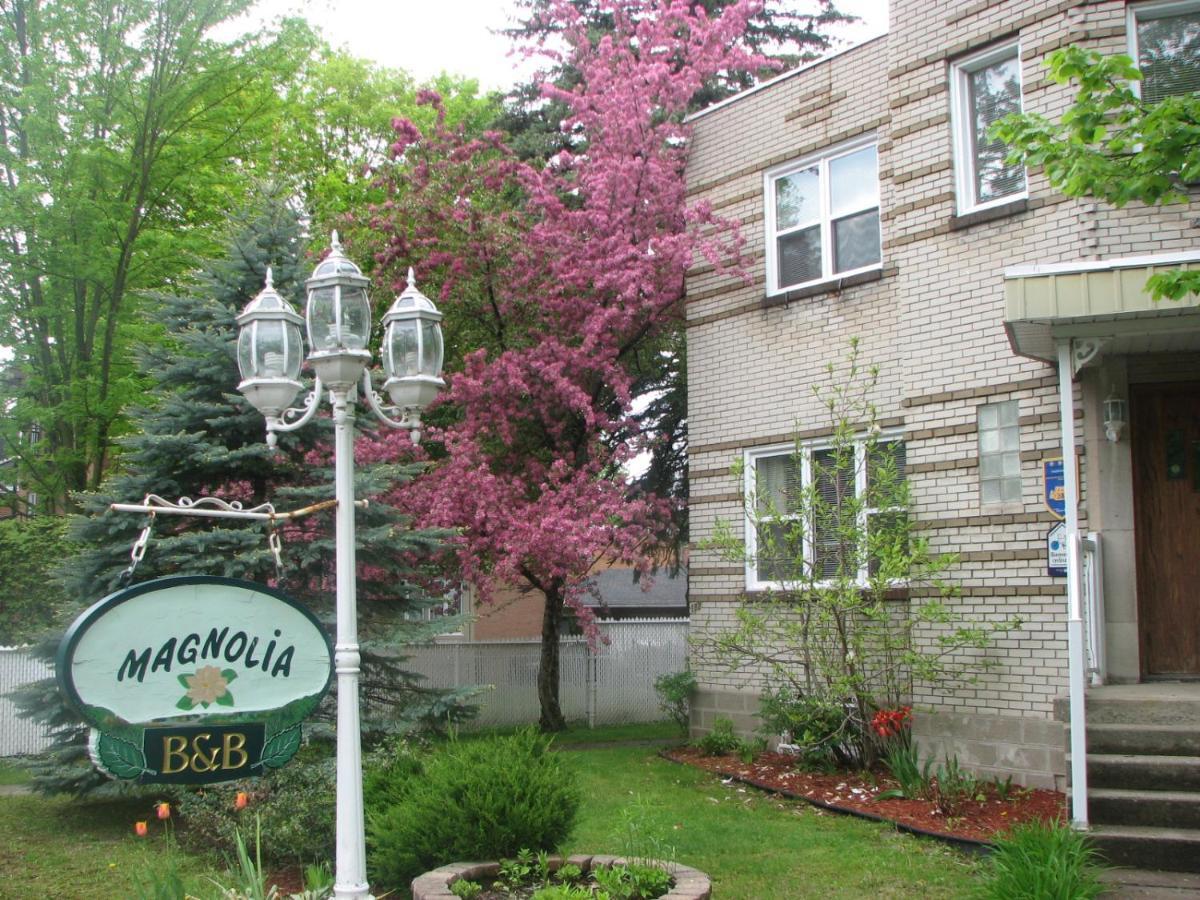 Magnolia B&B Granby Bagian luar foto