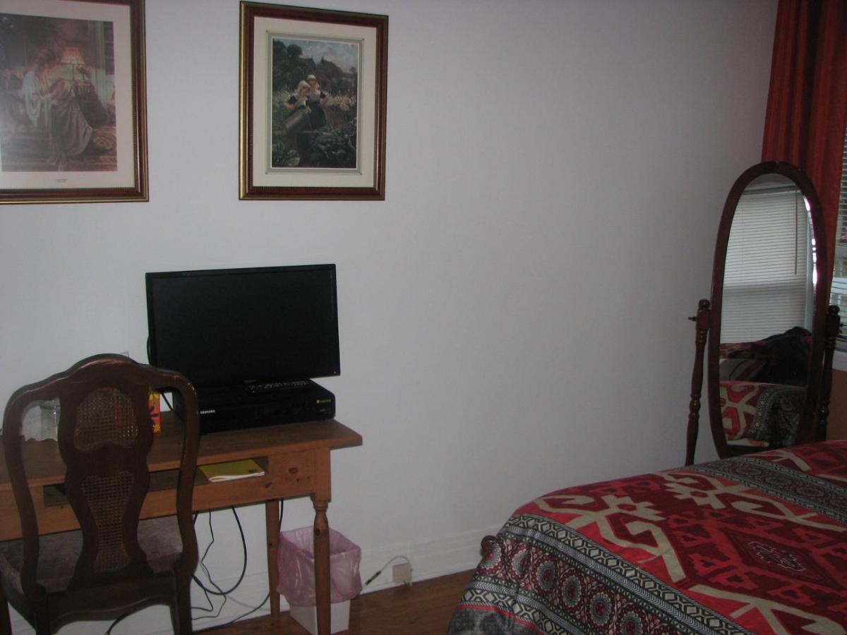 Magnolia B&B Granby Bagian luar foto